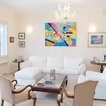 Lägenhet Paradise House Apart2, 5min Walking Distance To Center *