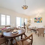 Paradise House Apart2, 5min Walking Distance To Center