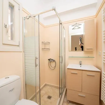 Paradise House Apart2, 5min Walking Distance To Center Φισκάρδο