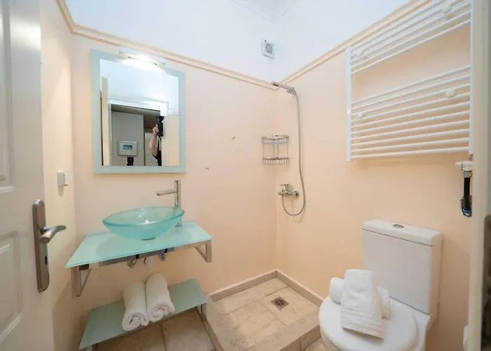 Paradise House Apart2, 5min Walking Distance To Center Apartment