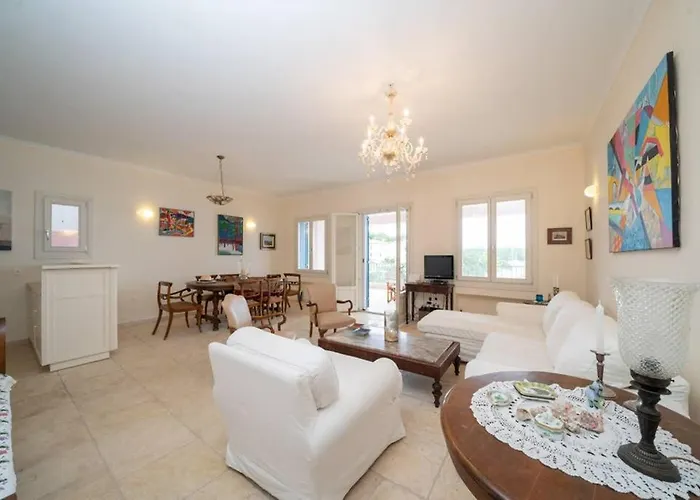 Paradise House Apart2, 5min Walking Distance To Center Fiskardo