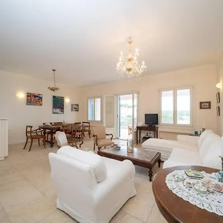 Paradise House Apart2, 5min Walking Distance To Center Fiszkárdo